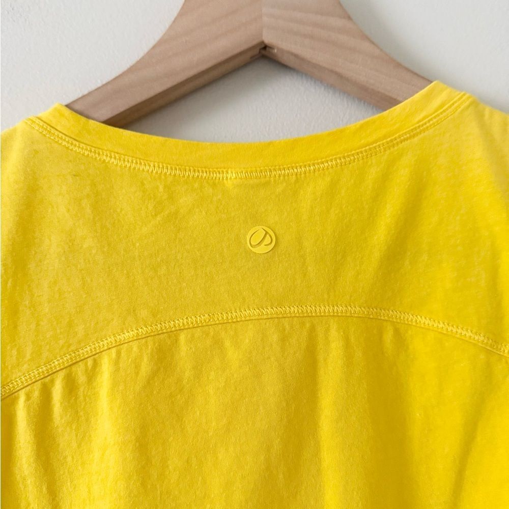 CRZ Yoga Athletic Tank with Side Knot Detail in Yellow Size S - Picture 4 of 5